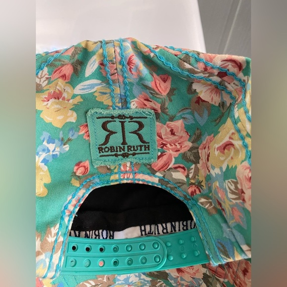 Robin Ruth Riviera Maya SnapBack Hat - Picture 2 of 3